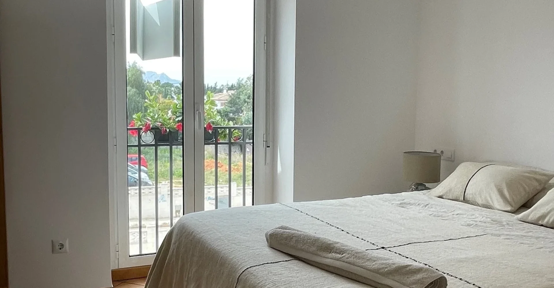 Carrer Alborcer 56 ESC 1, 2° Vivienda 21 - 8